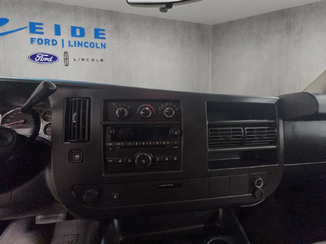 Used 2014 Chevrolet Express 1500 LT w/ LT Preferred Equipment Group AWD/4WD image 16