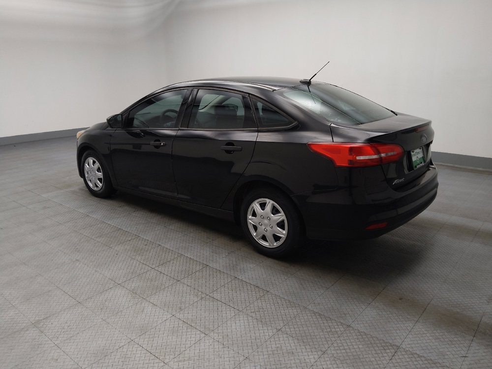 Used 2017 Ford Focus S FWD image 3