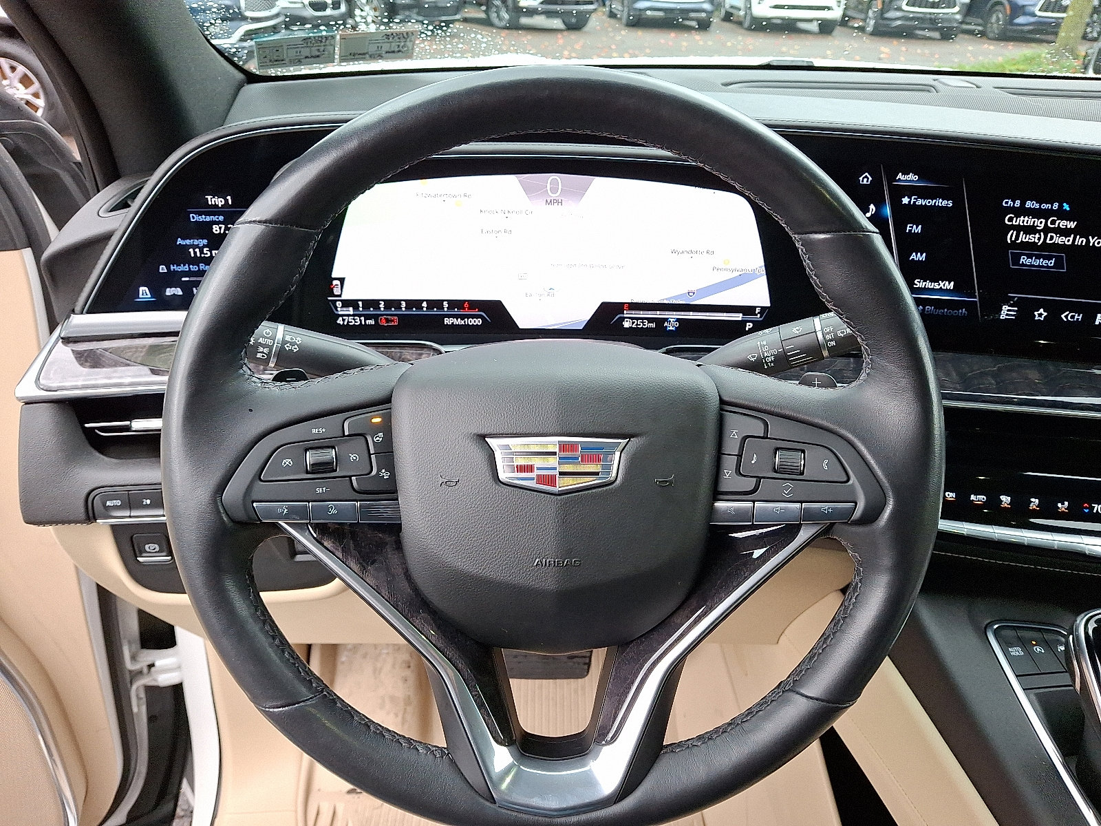 Used 2021 Cadillac Escalade Premium Luxury w/ LPO, Illumination Package image 21