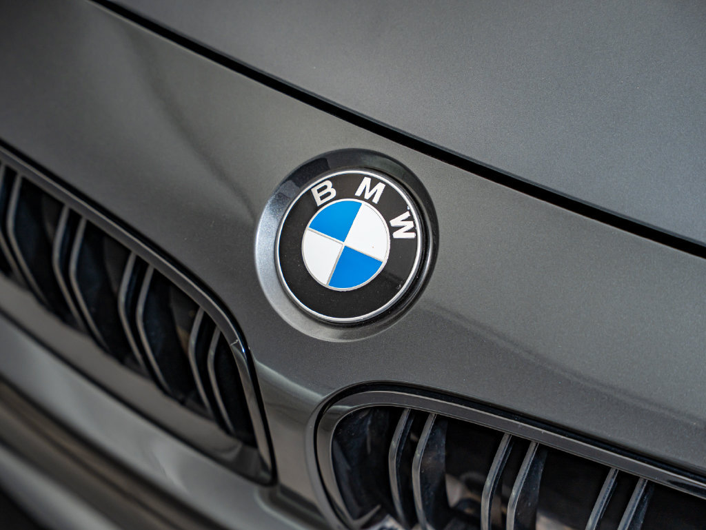 Used 2018 BMW M3 RWD image 13