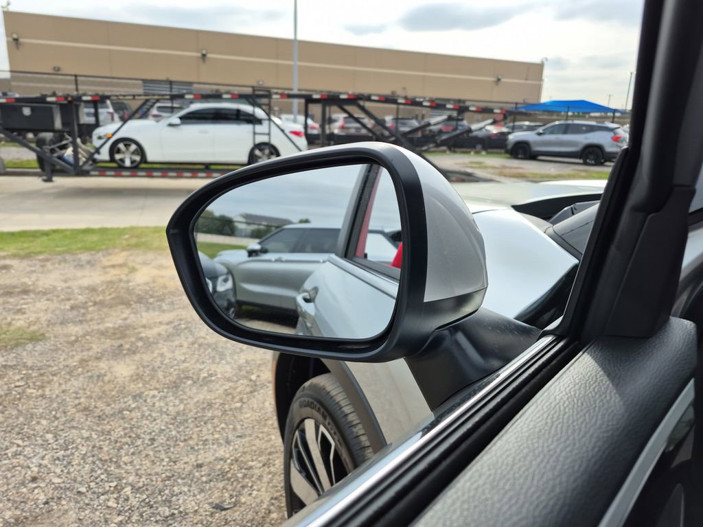 New 2026 Mitsubishi Outlander SE image 12