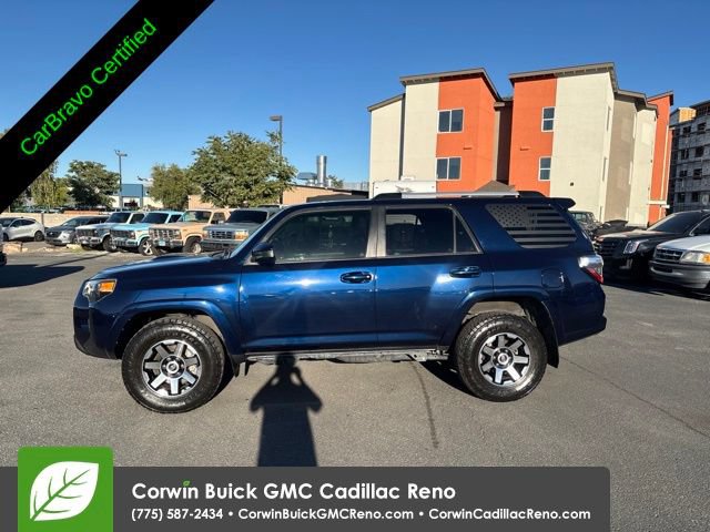 Used 2018 Toyota 4Runner TRD Off-Road AWD/4WD image 4