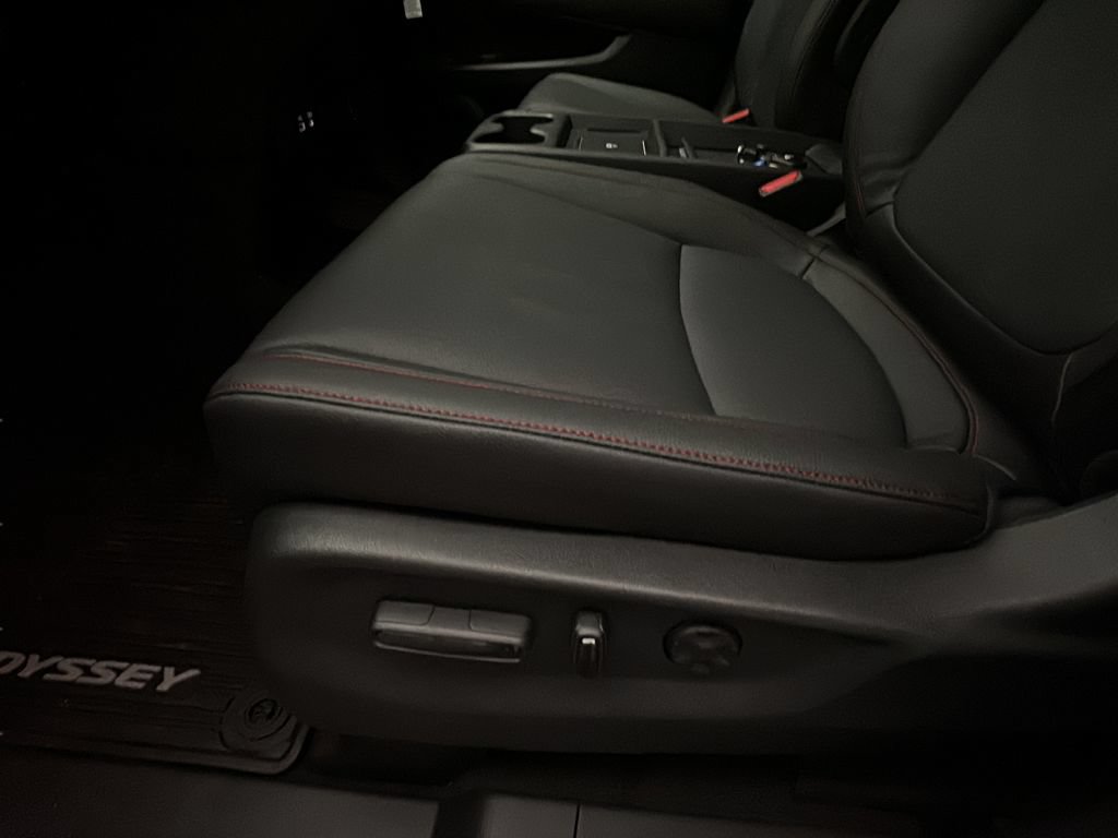 New 2026 Honda Odyssey Sport-L image 11