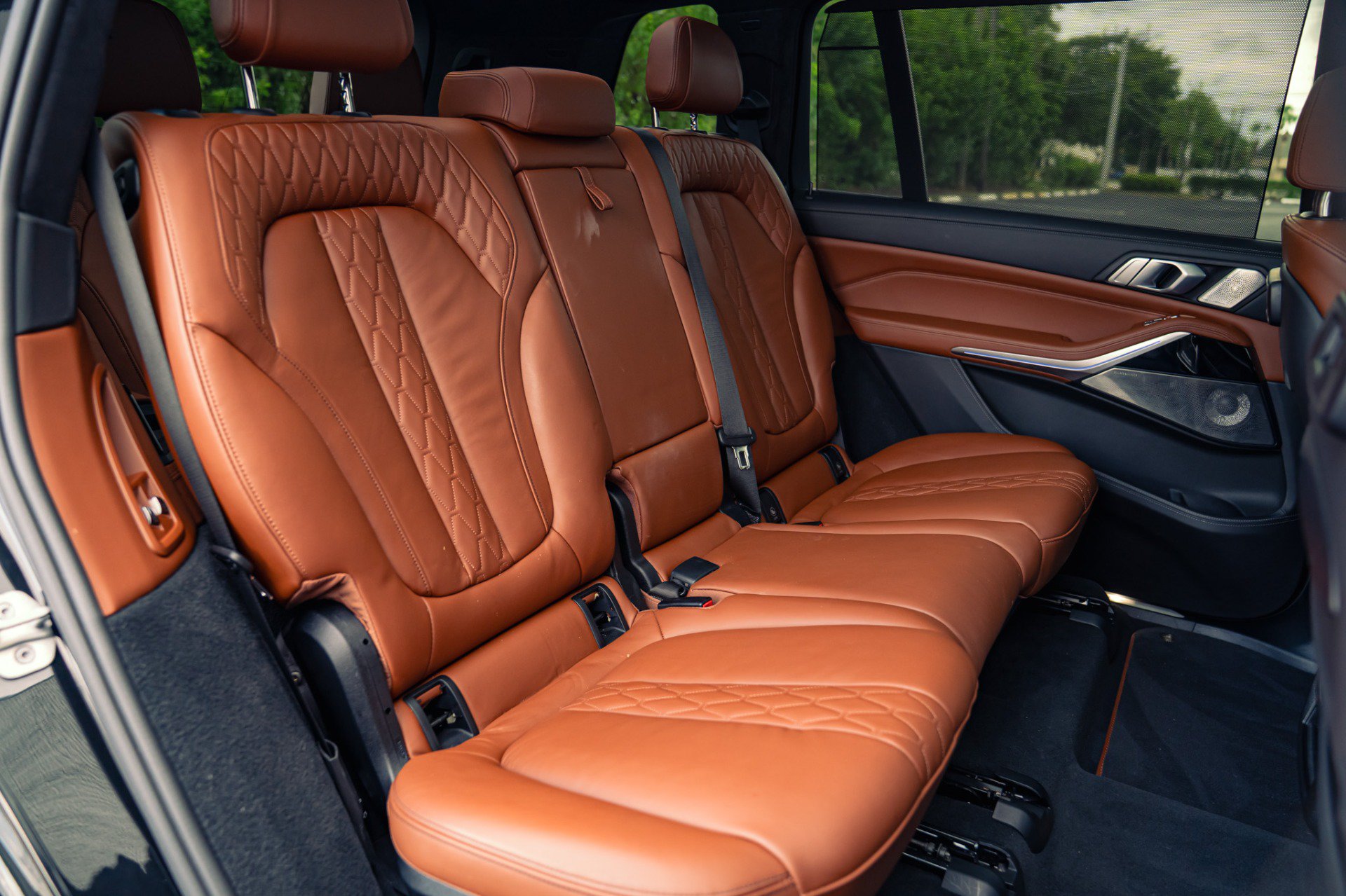 Used 2021 BMW ALPINA XB7 AWD/4WD image 8