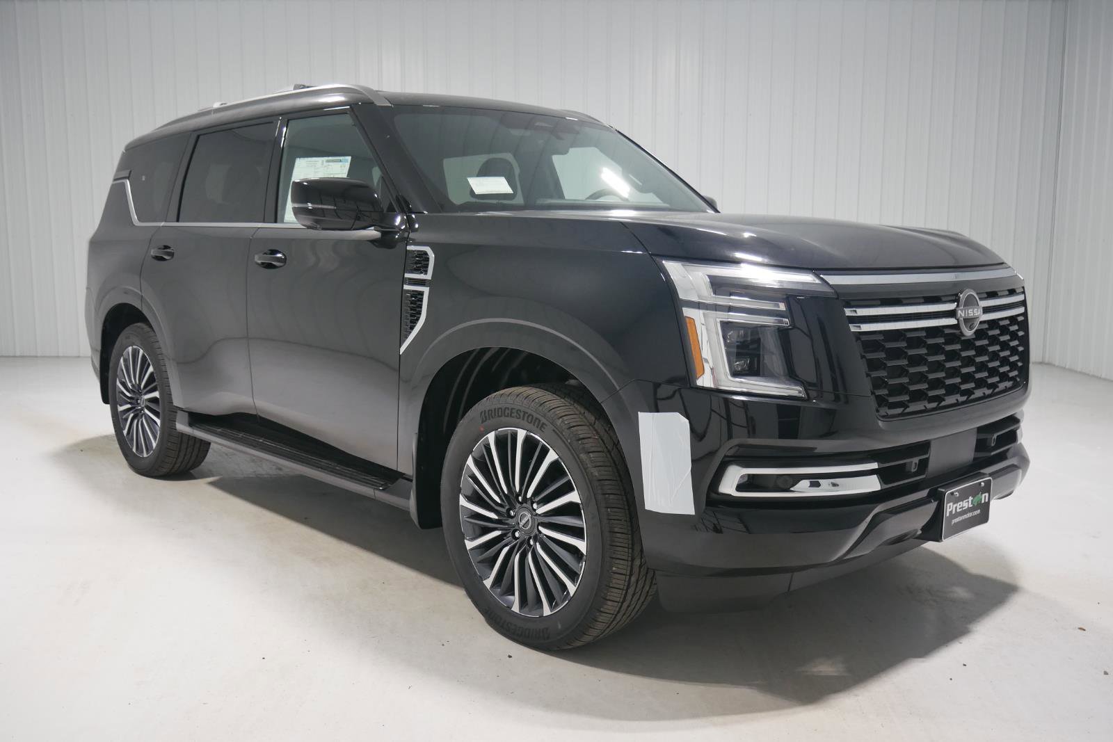 New 2026 Nissan Armada Platinum Reserve w/ Convenience Package image 3