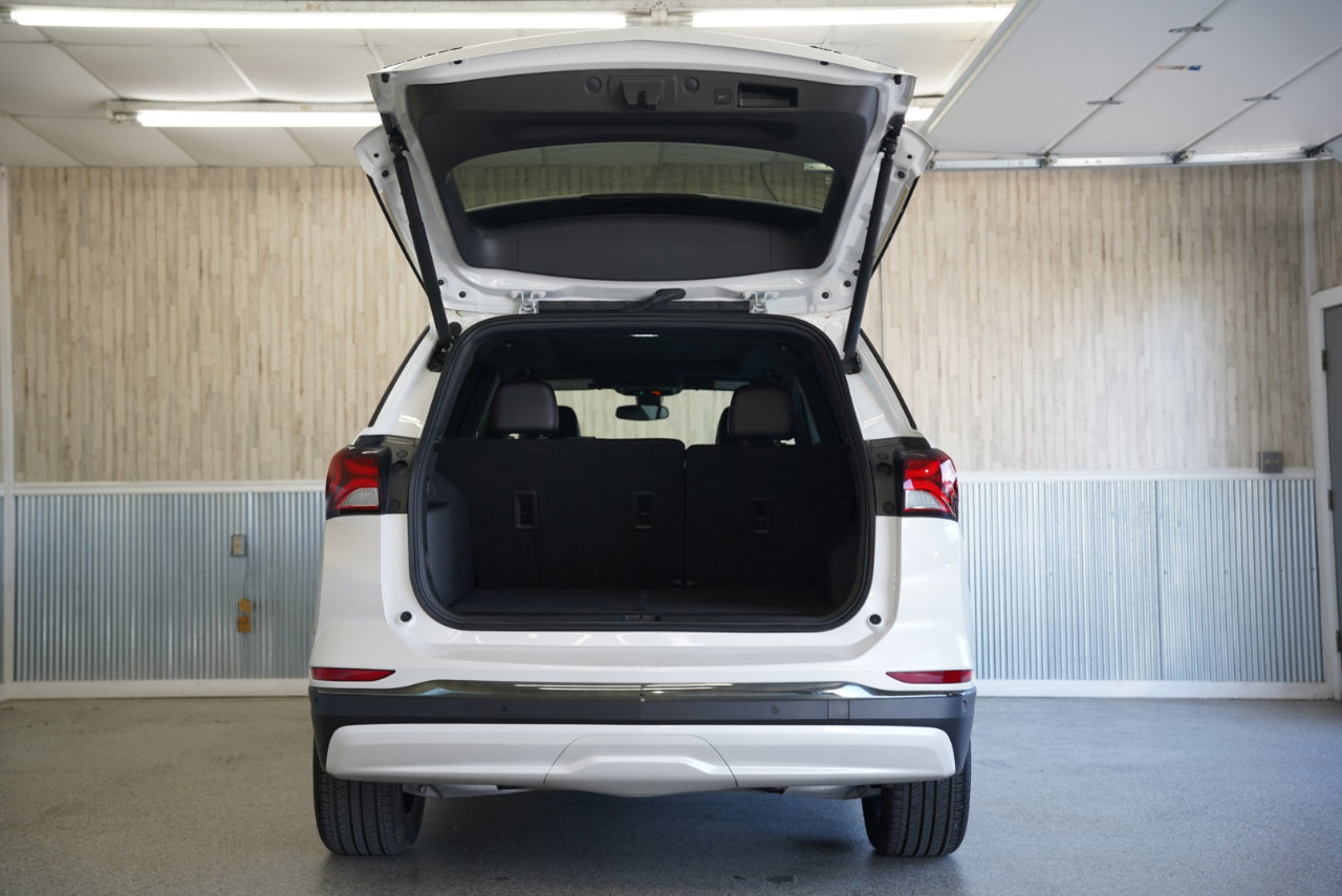 Used 2022 Chevrolet Equinox RS w/ RS Leather Package image 38