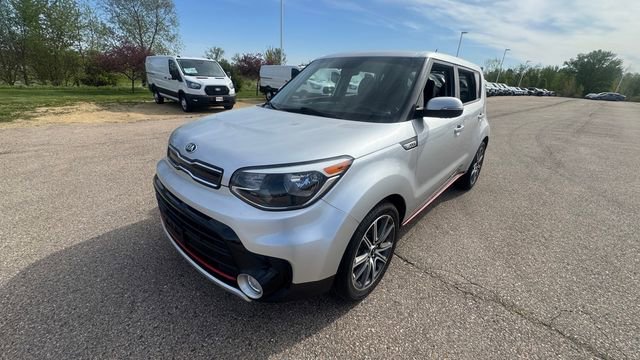 Used 2018 Kia Soul ! FWD image 7