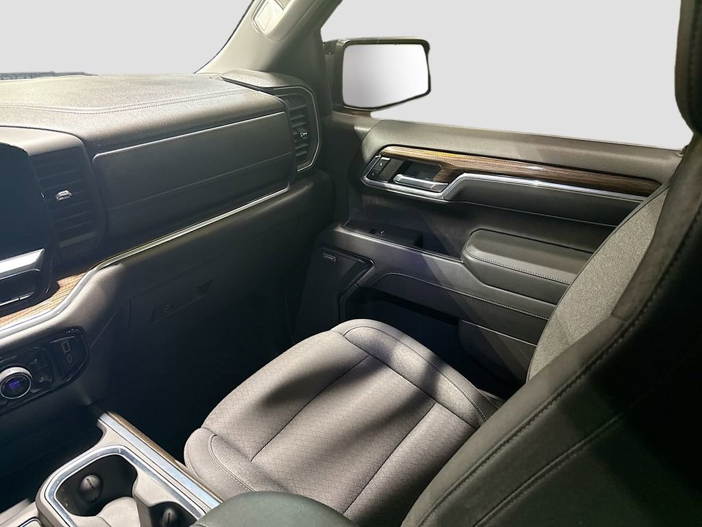 Used 2023 Chevrolet Silverado 1500 RST w/ Convenience Package II image 24