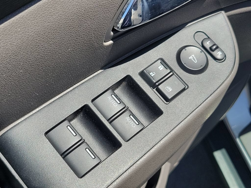 Used 2014 Honda Odyssey LX image 22