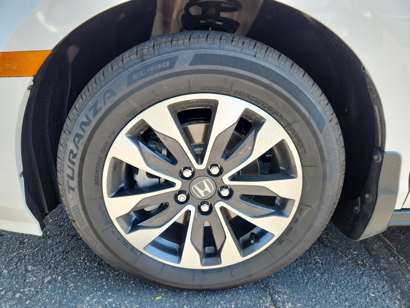 Certified 2023 Honda Odyssey EX-L image 18
