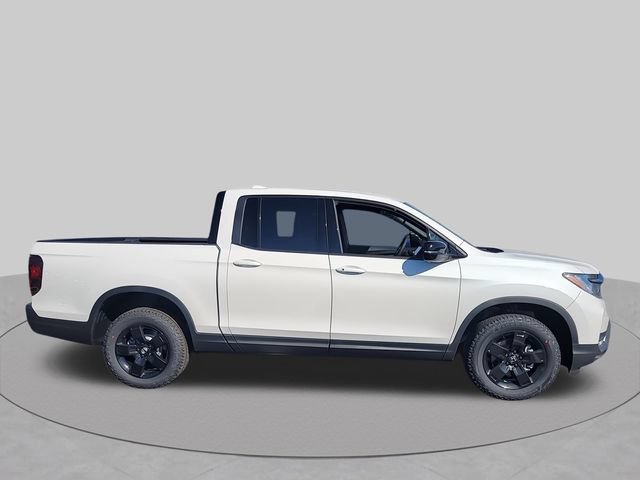 New 2026 Honda Ridgeline Black Edition image 9