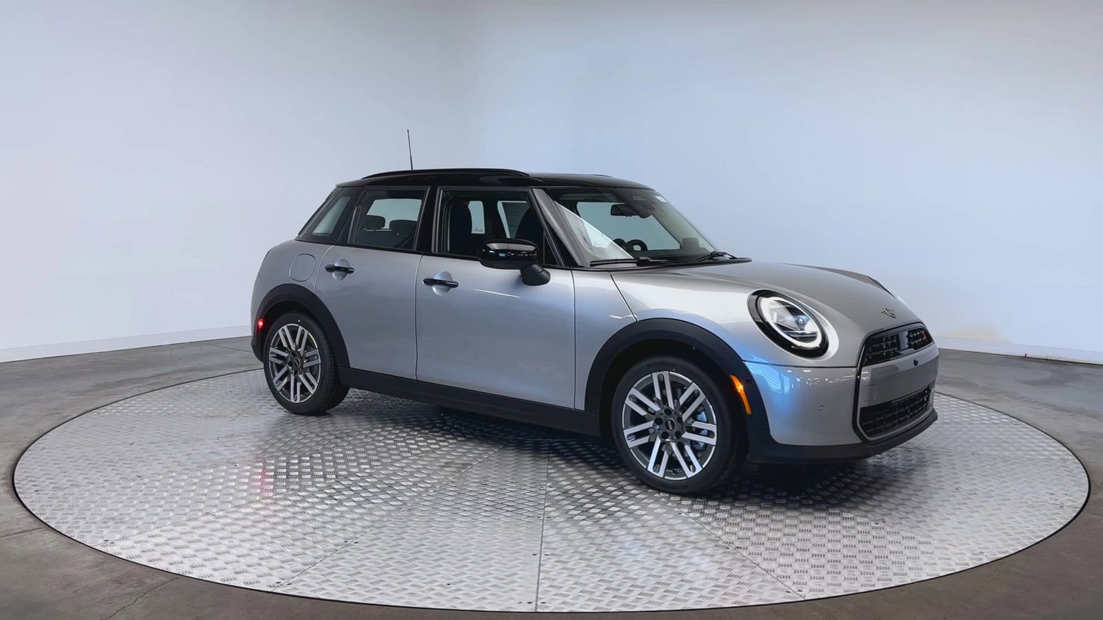 New 2026 MINI Cooper S FWD image 2