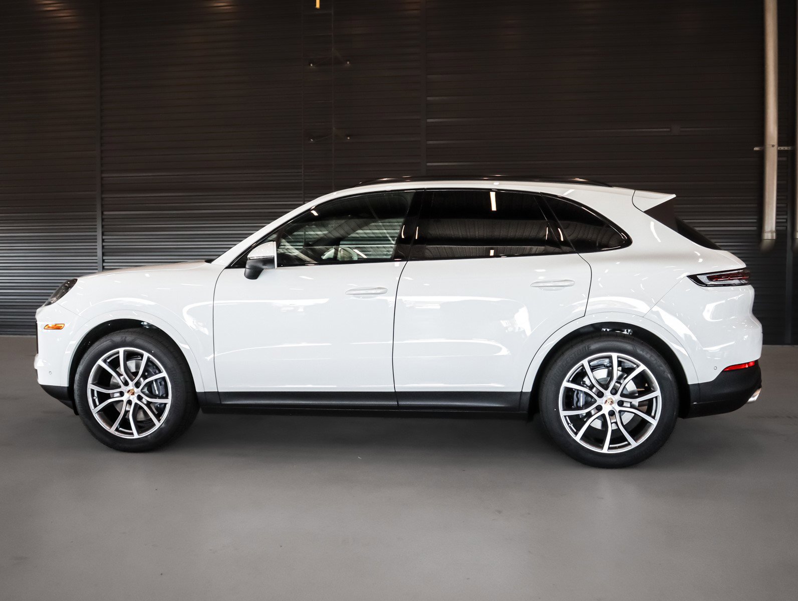 New 2026 Porsche Cayenne image 2