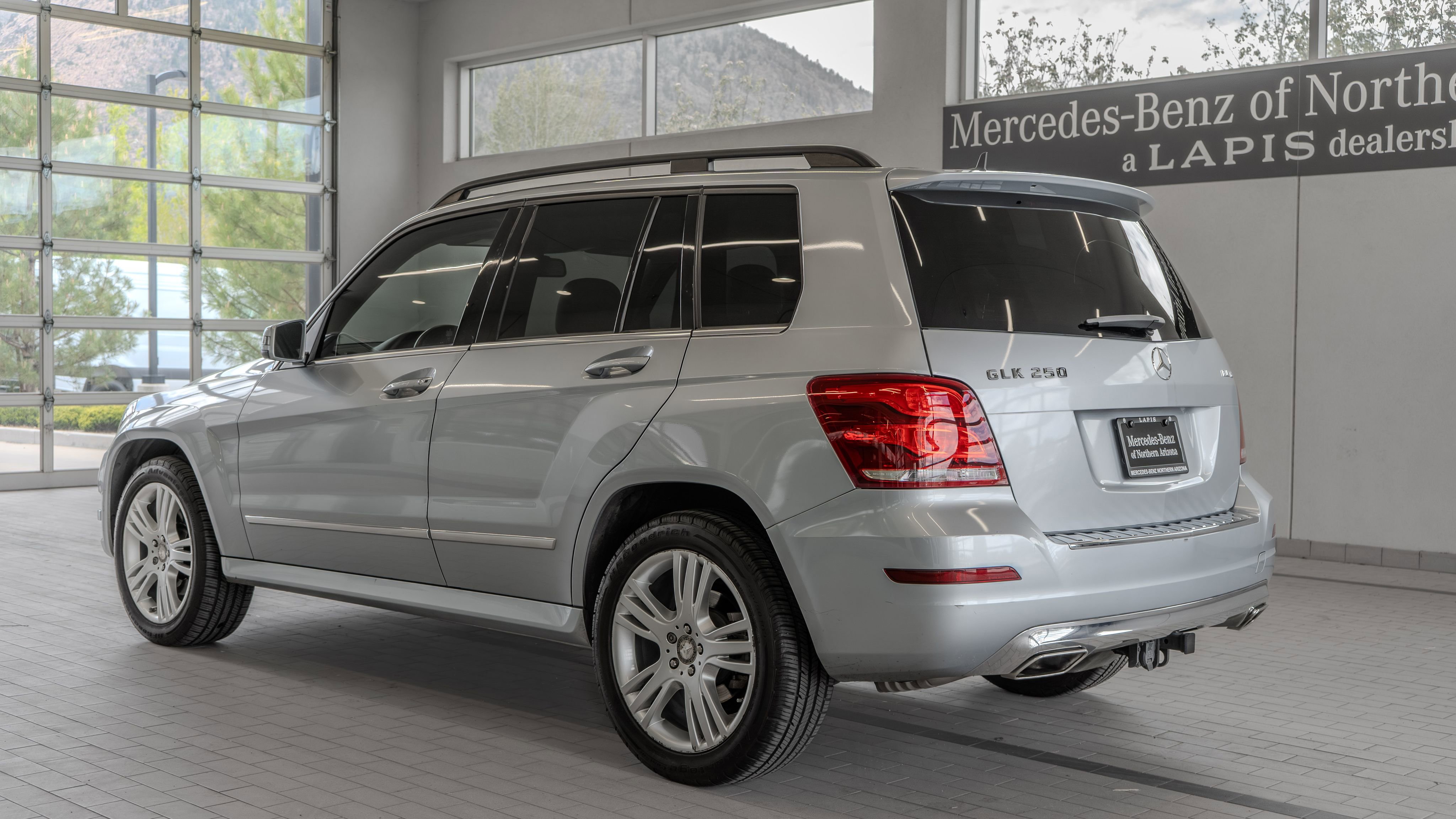 Used 2015 Mercedes-Benz GLK 250 BlueTEC 4MATIC image 13