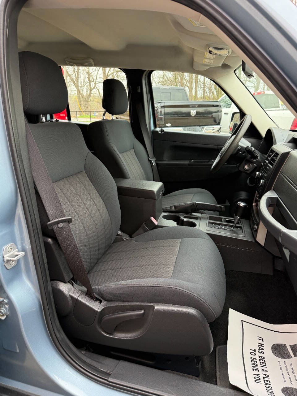 Used 2012 Jeep Liberty Sport image 21