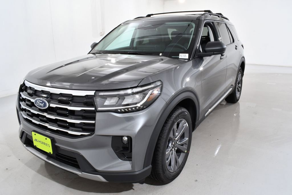 New 2025 Ford Explorer Active w/ Active Comfort Package image 2