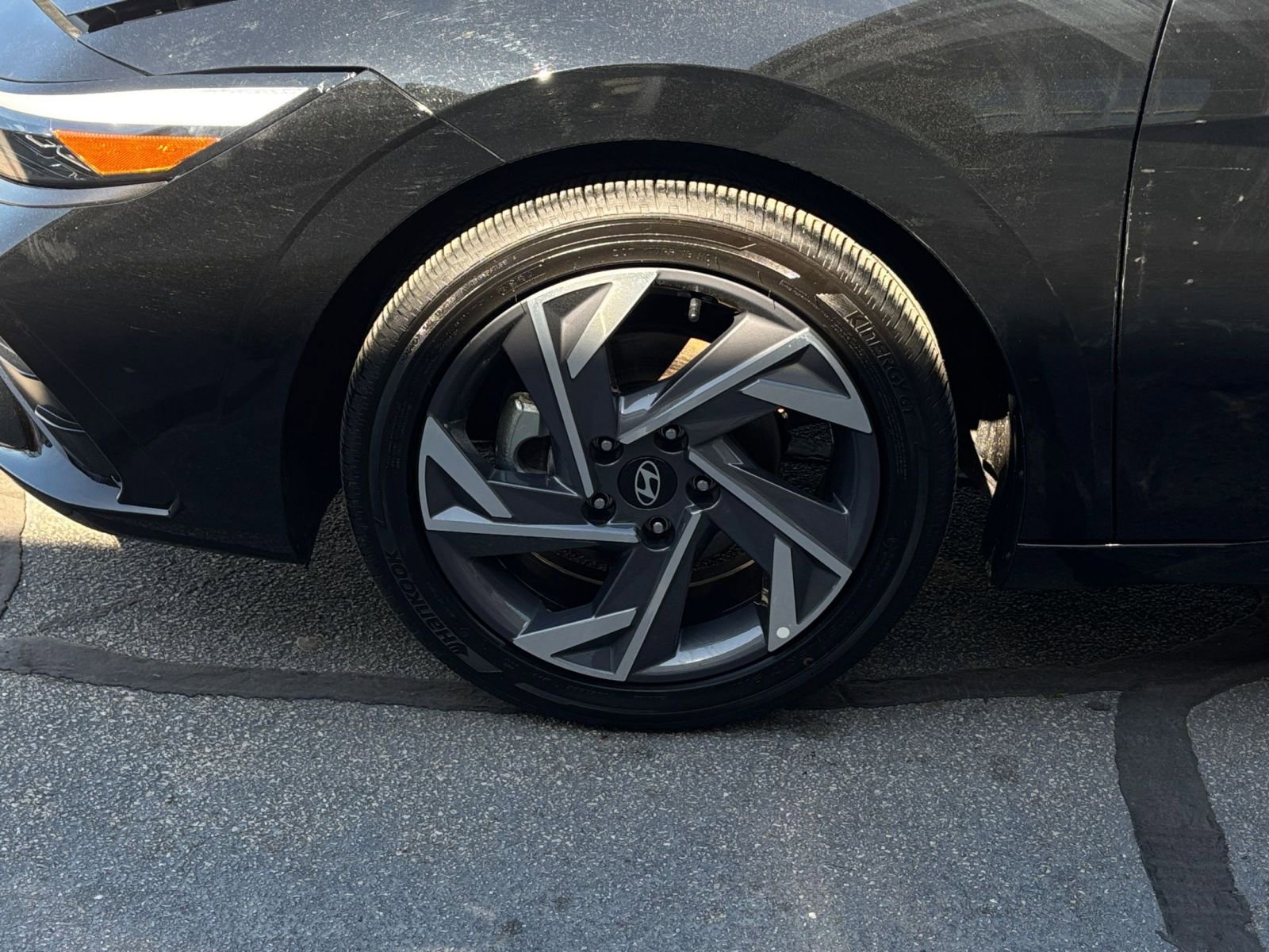 Used 2025 Hyundai Elantra SEL image 37