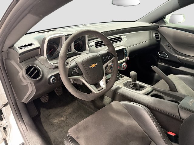 Certified 2014 Chevrolet Camaro SS w/ SS Performance Package RWD image 9