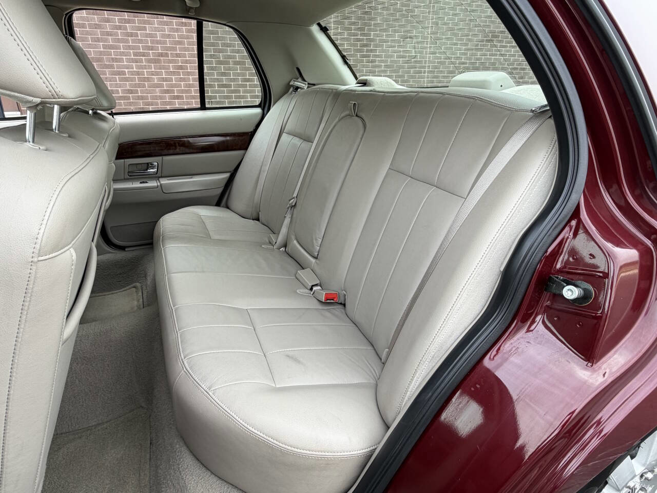 Used 2007 Mercury Grand Marquis LS image 32