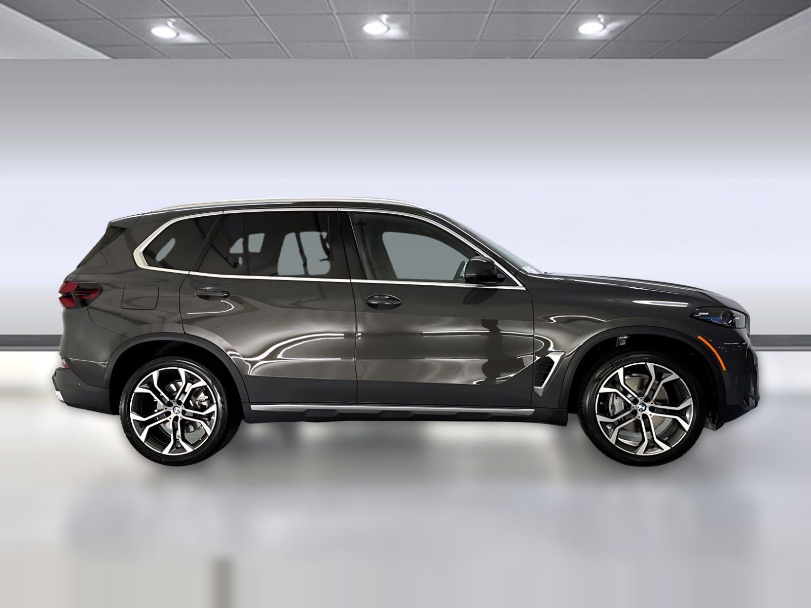 Used 2026 BMW X5 sDrive40i w/ Climate Comfort Package RWD image 7