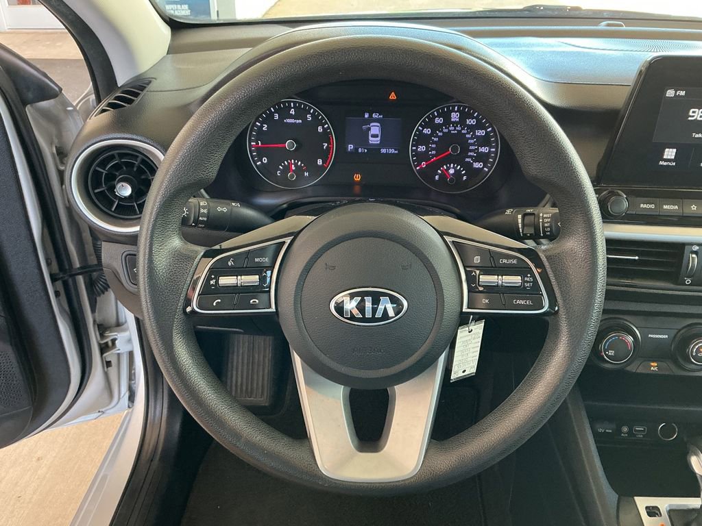 Used 2020 Kia Forte LXS FWD image 21