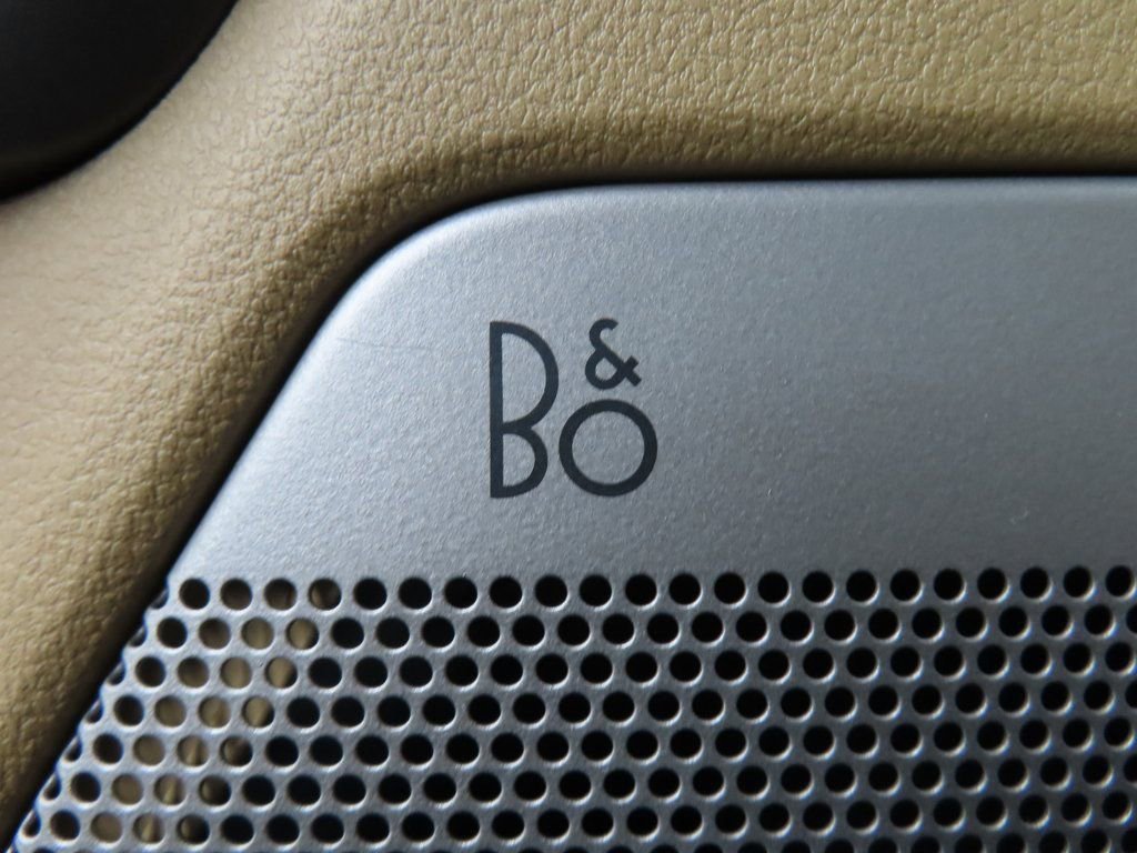 Used 2024 Ford F250 Lariat w/ Black Appearance Package AWD/4WD image 58