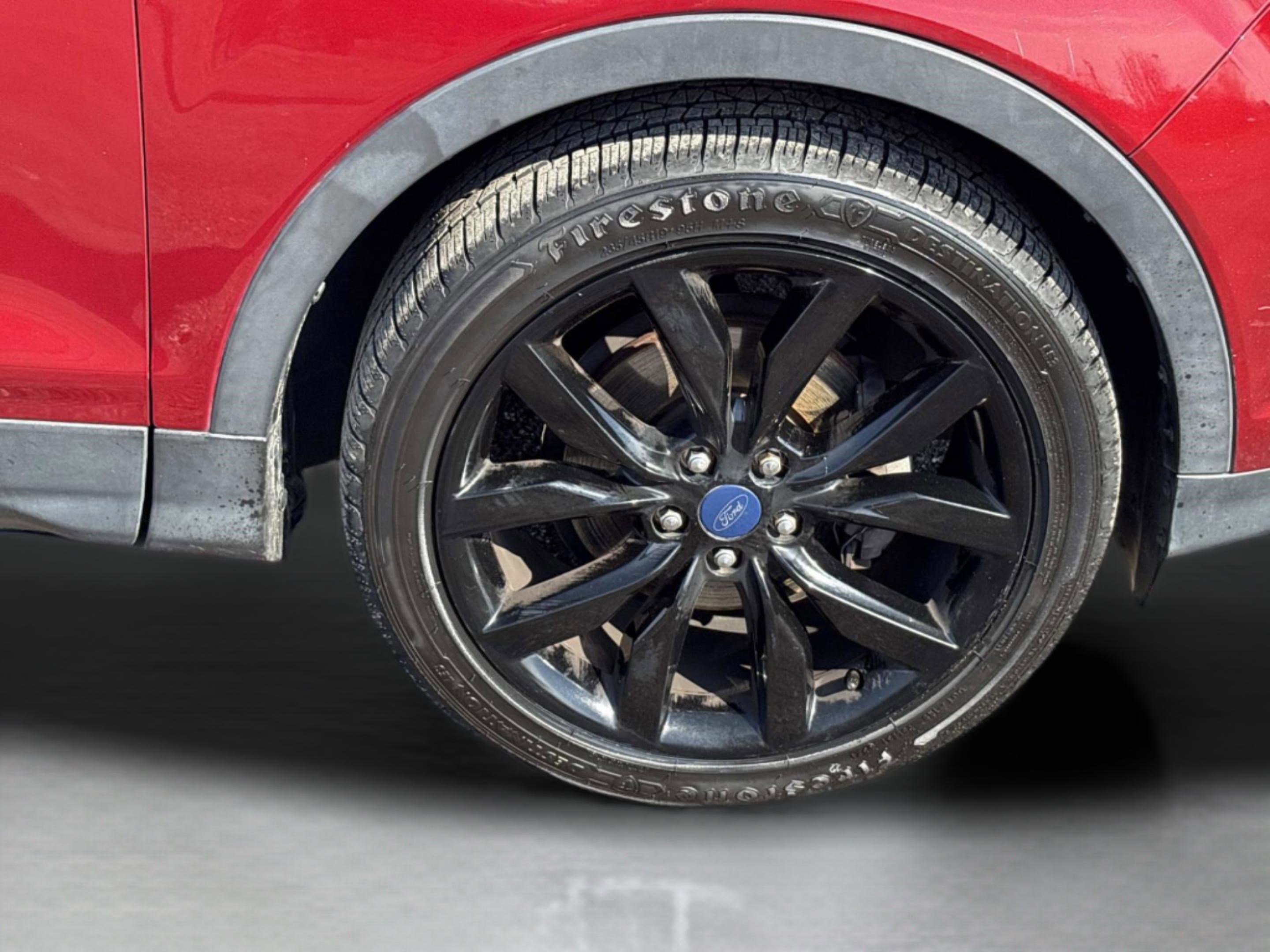 Used 2017 Ford Escape SE w/ Equipment Group 201A image 9