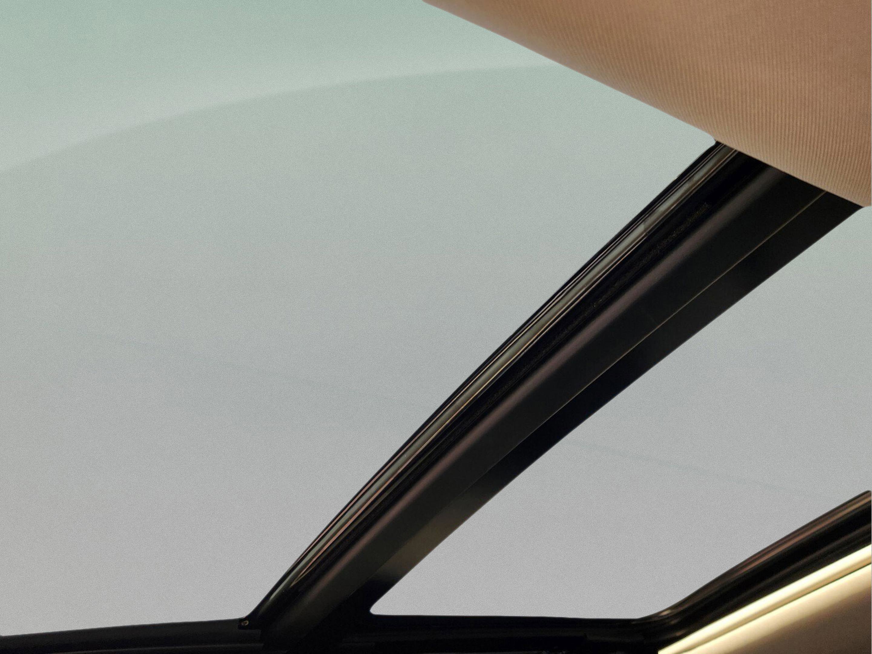 Certified 2025 INFINITI QX60 Luxe w/ Cargo Package image 15