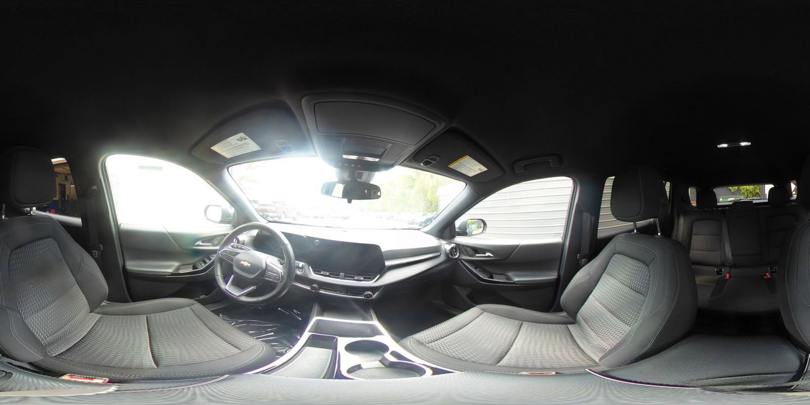 Used 2025 Chevrolet Equinox LT image 37