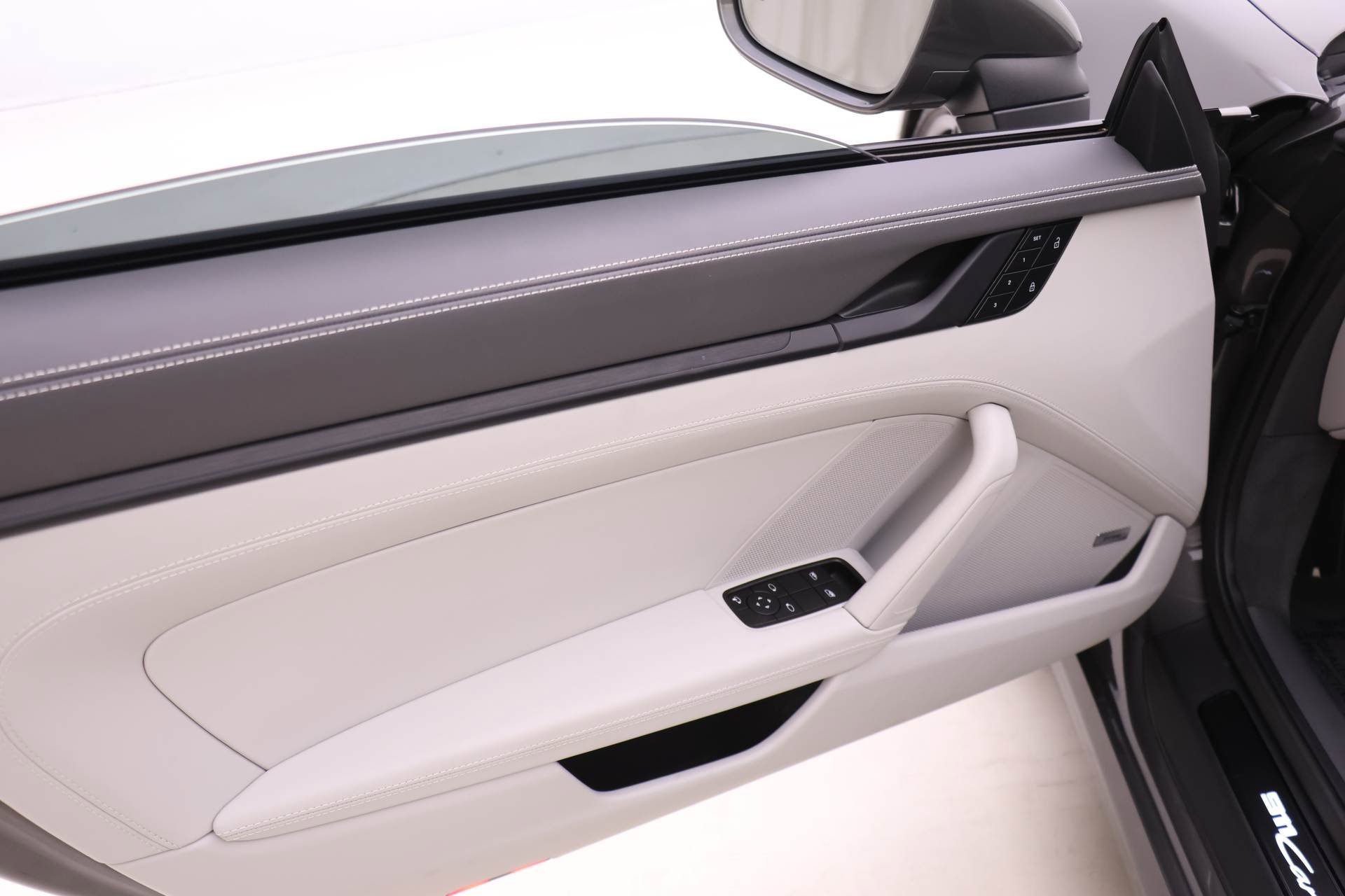 Certified 2024 Porsche 911 Carrera 4 GTS image 18