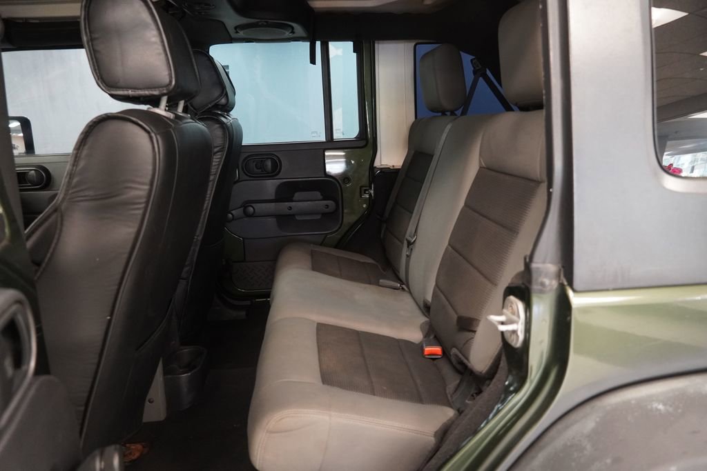 Used 2008 Jeep Wrangler Unlimited X AWD/4WD image 24