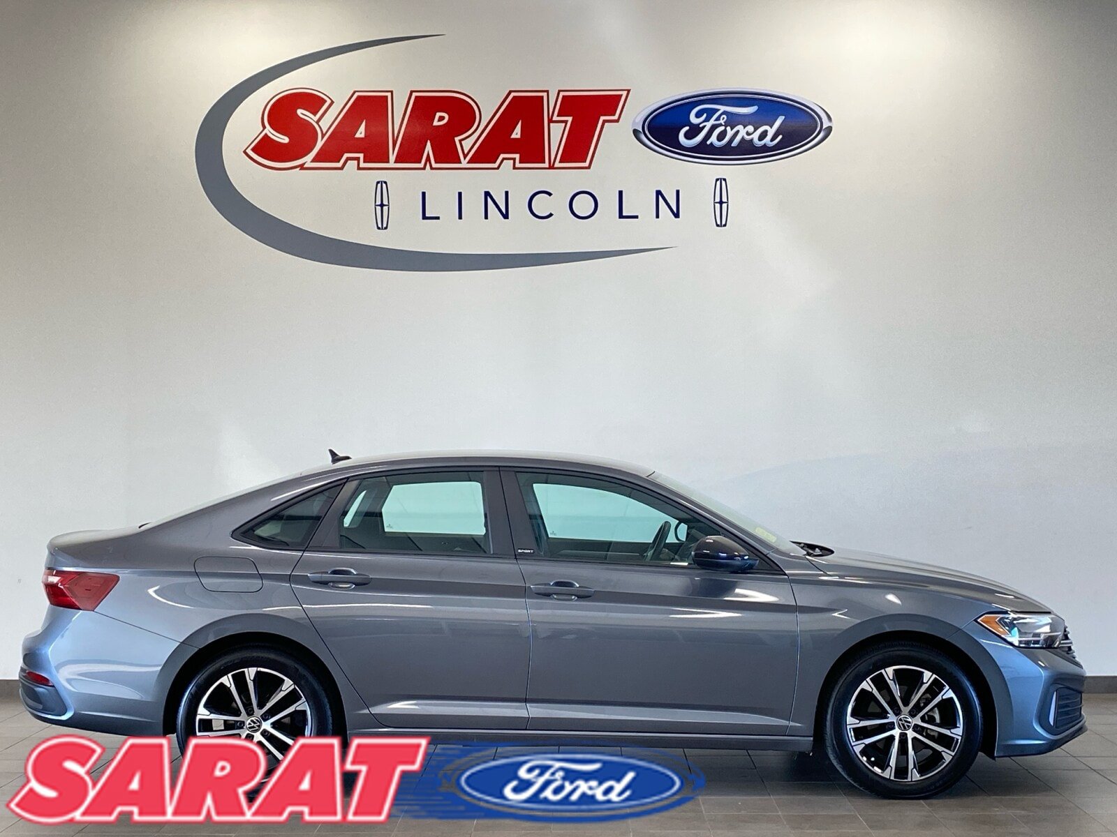 Used 2024 Volkswagen Jetta Sport FWD image 1