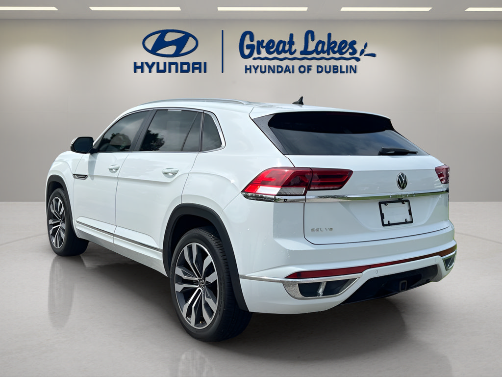 Used 2021 Volkswagen Atlas Cross Sport SEL R-Line FWD image 3