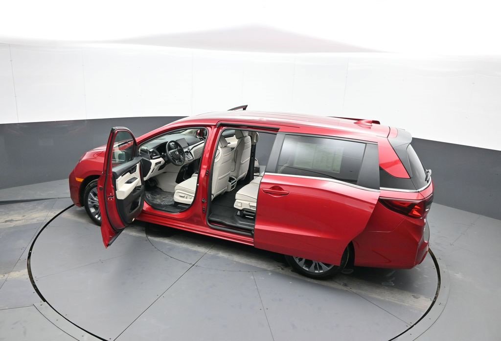 Certified 2025 Honda Odyssey Touring image 47