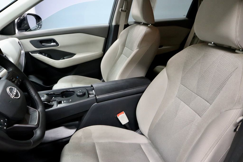 Certified 2025 Nissan Rogue SV AWD/4WD image 21