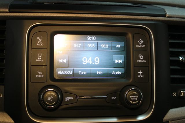 Used 2015 RAM 2500 Tradesman w/ Chrome Appearance Group image 23