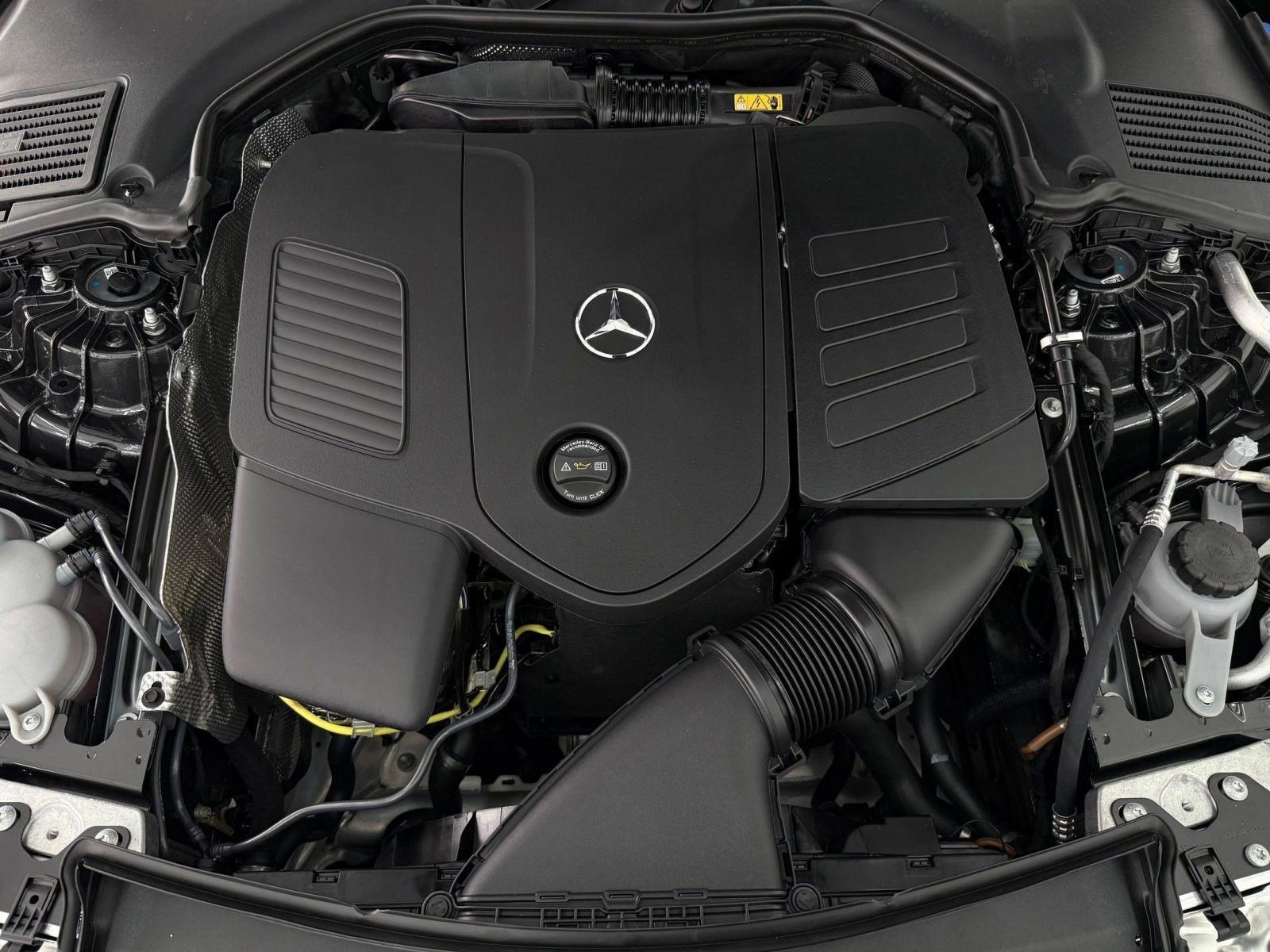 New 2026 Mercedes-Benz CLE 300 4MATIC Coupe image 32