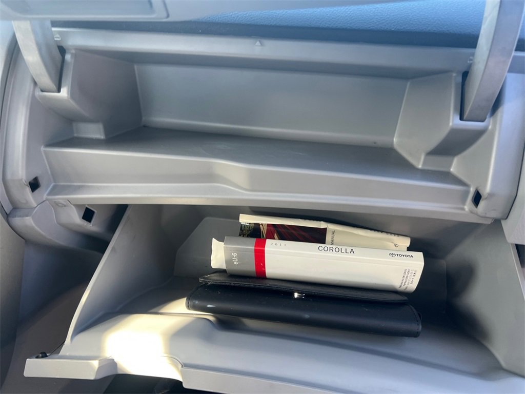 Used 2011 Toyota Corolla LE image 19