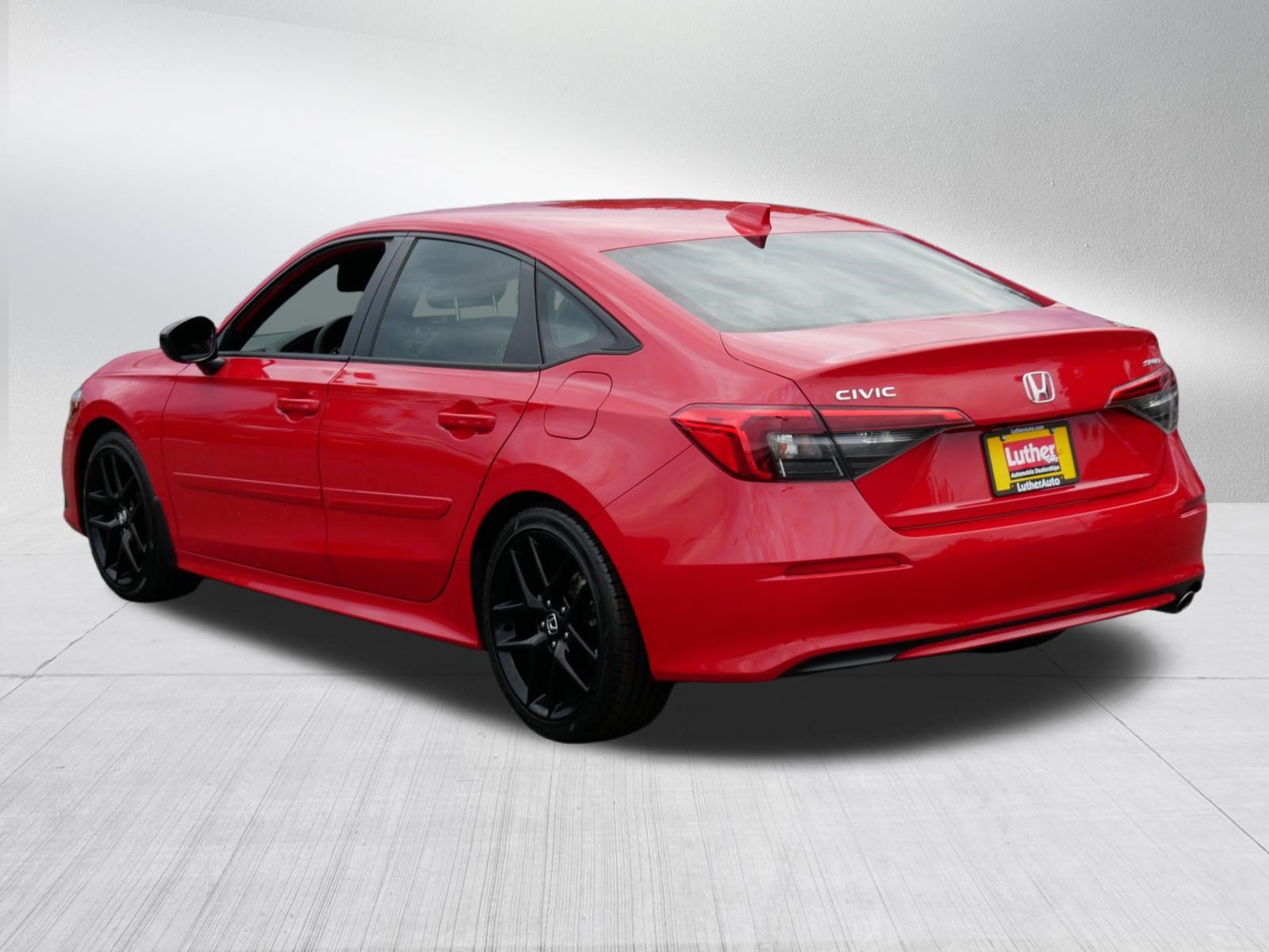Used 2023 Honda Civic Sport image 5