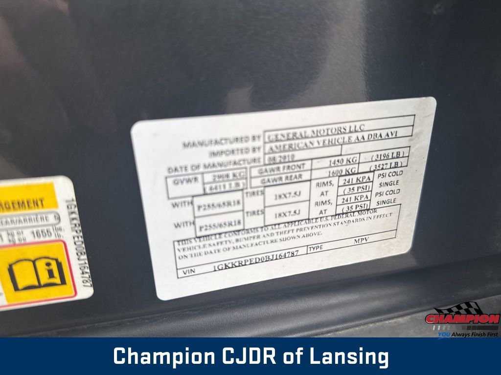 Used 2011 GMC Acadia SLE image 20