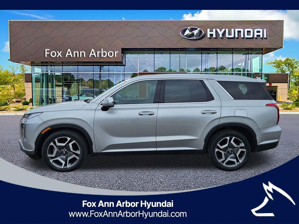 Used 2024 Hyundai Palisade SEL w/ Premium Package AWD/4WD image 2