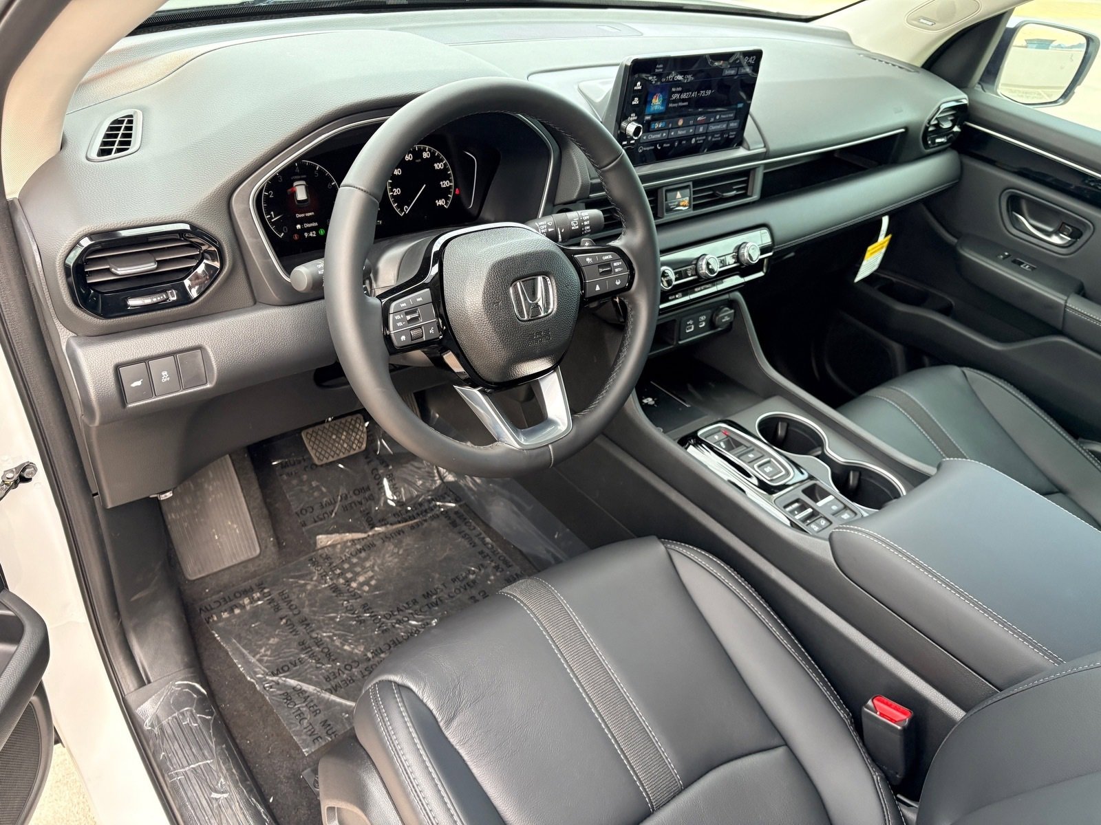 New 2025 Honda Pilot Touring image 11