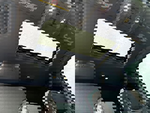 Used 2018 GMC Sierra 3500 Denali w/ Duramax Plus Package image 31