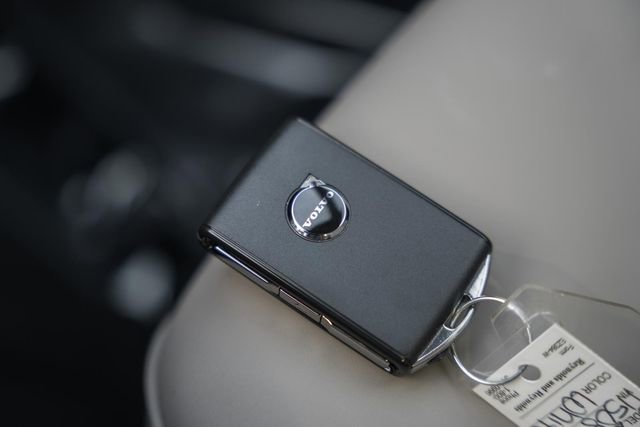 New 2026 Volvo XC90 T8 Plus w/ Protection Package Premier image 44