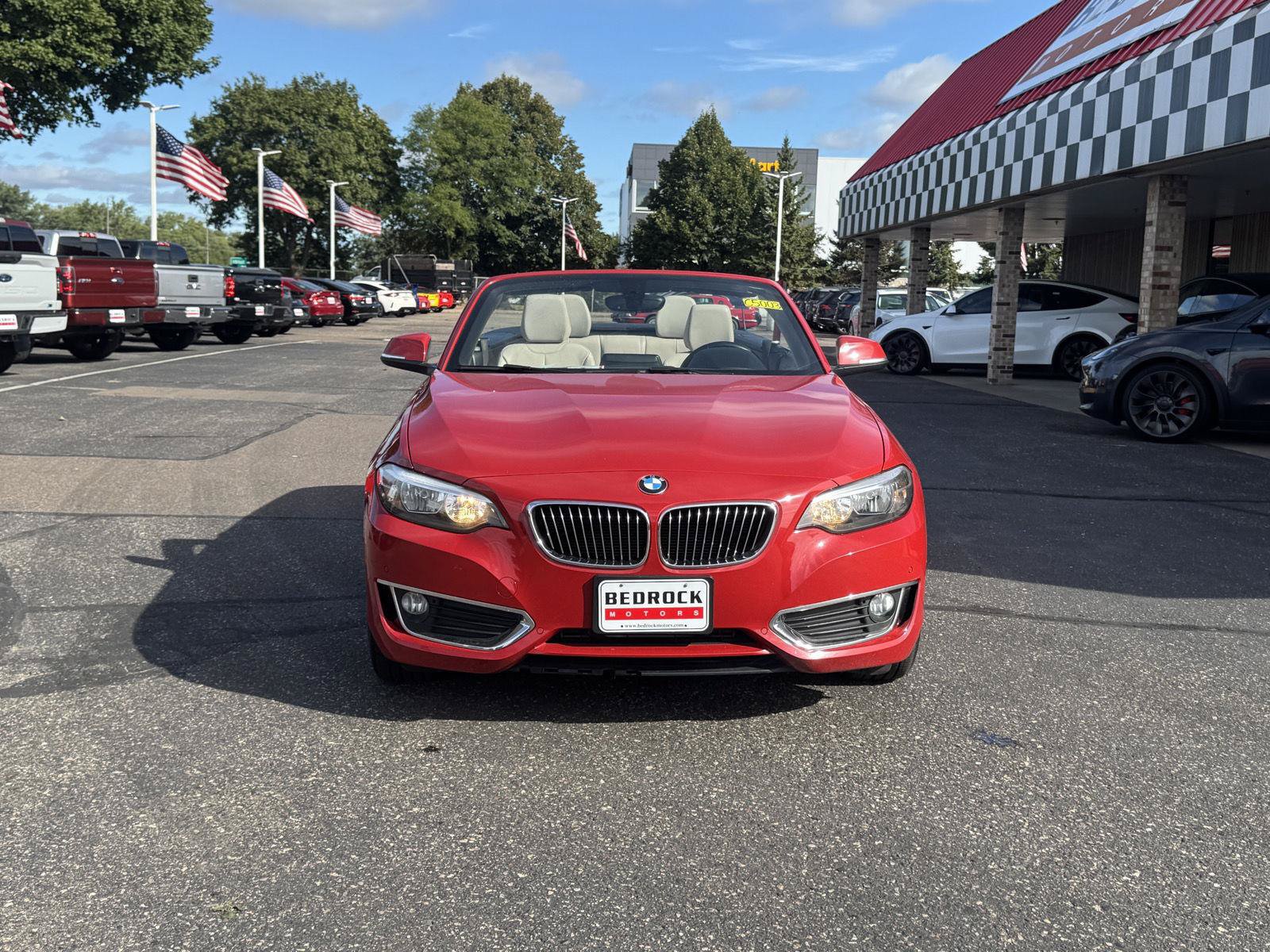 Used 2016 BMW 228i Convertible RWD image 3