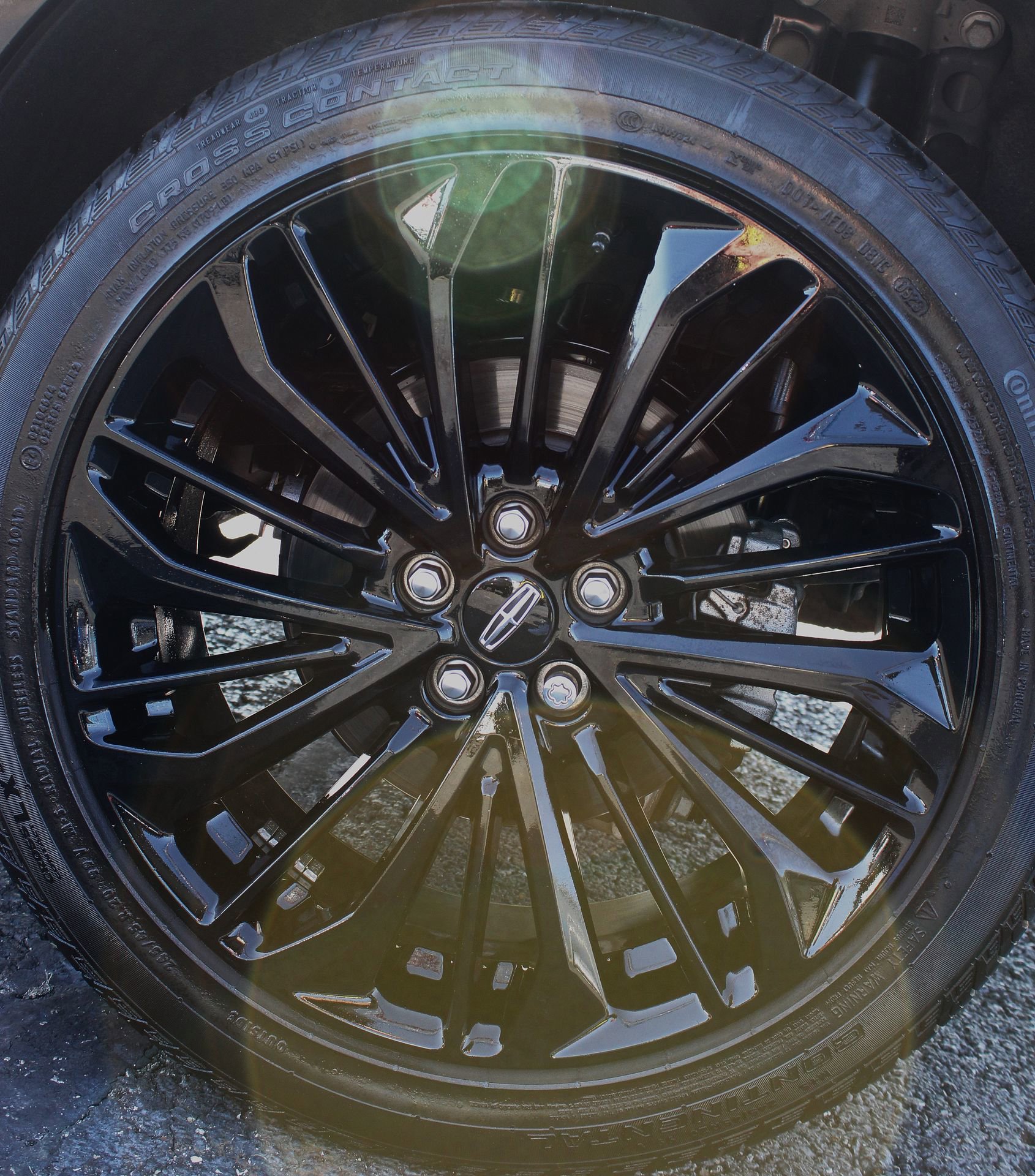 Used 2023 Lincoln Corsair Standard w/ Equipment Group 101A image 11