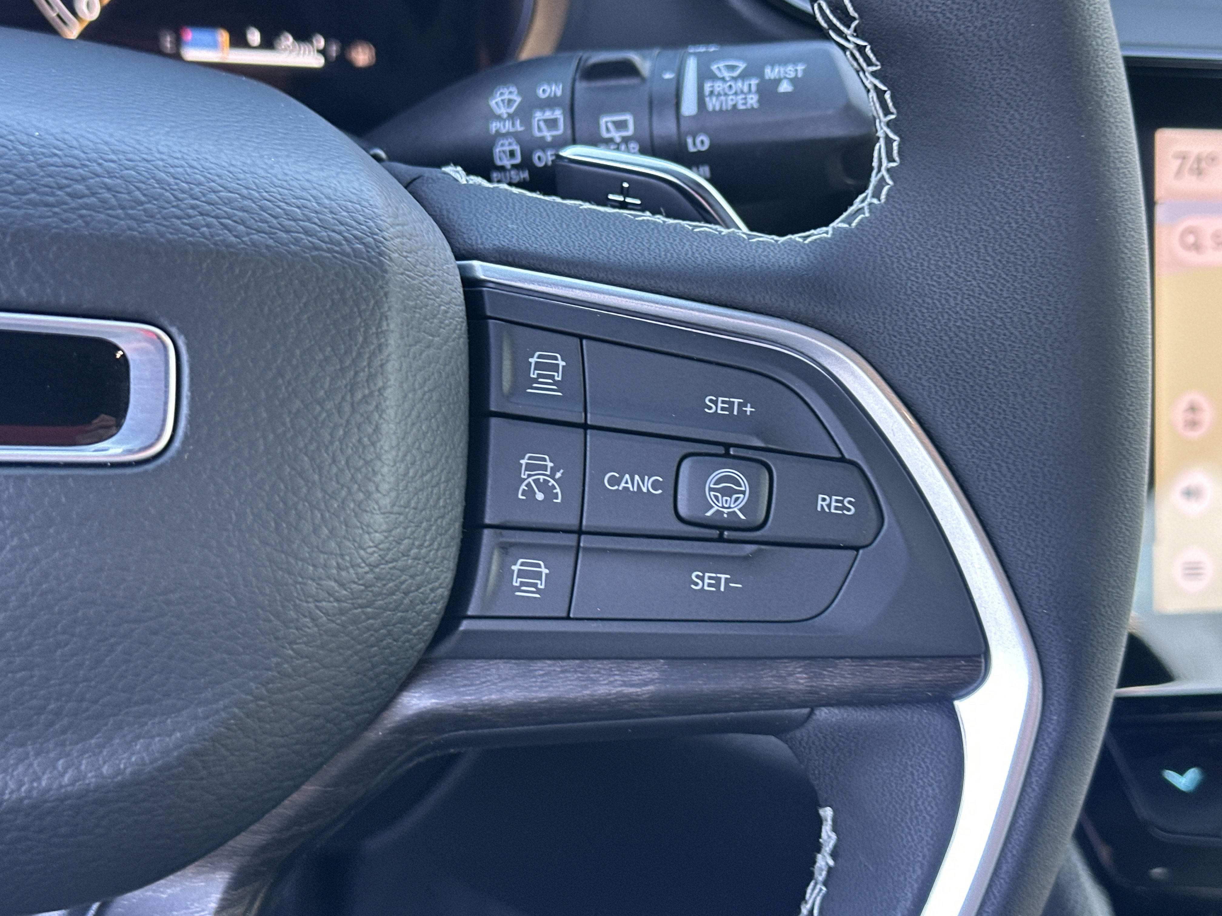 New 2026 Jeep Grand Cherokee L Limited image 11