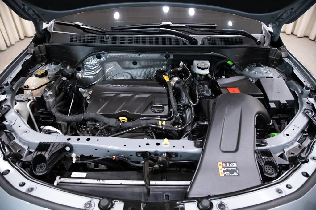 Used 2025 Buick Envista Sport Touring w/ Convenience I Package FWD image 24