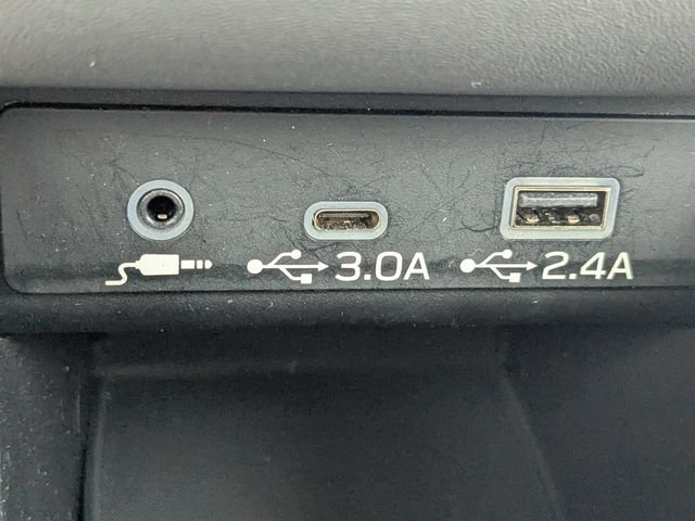 Used 2023 Subaru Outback Premium AWD/4WD image 19