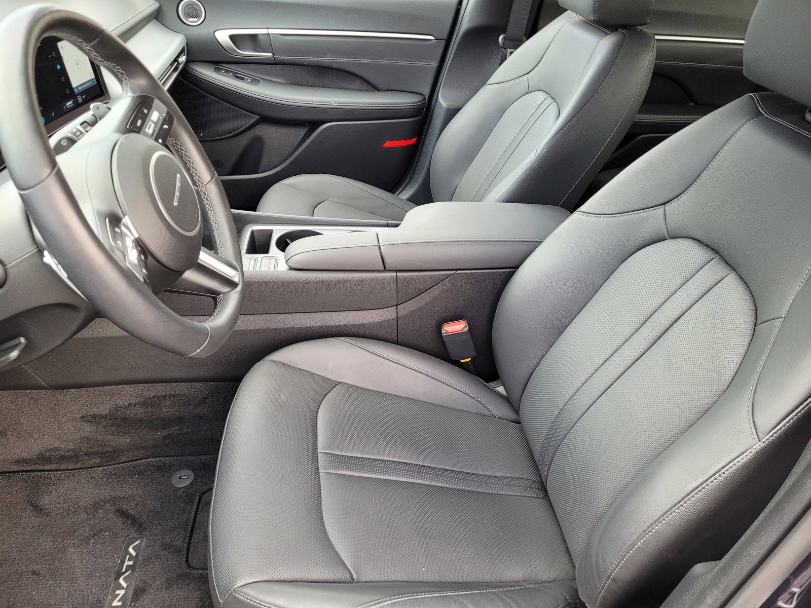 Certified 2025 Hyundai Sonata Limited image 13